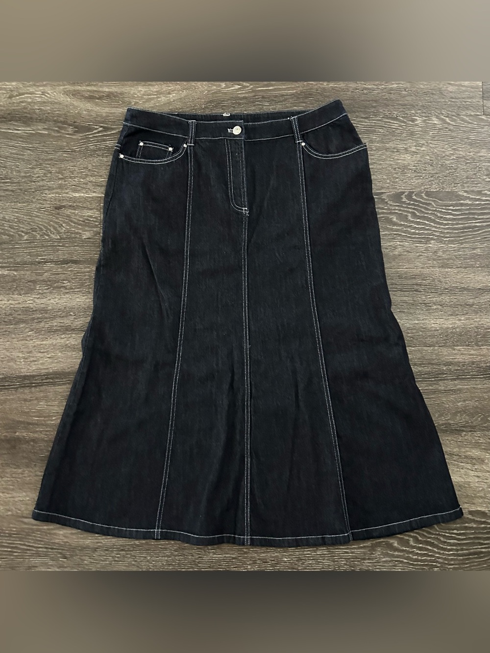 Jones New York Denim Skirt Women's 12 Dark Wash Midi Flare Jean Contrast Stitch